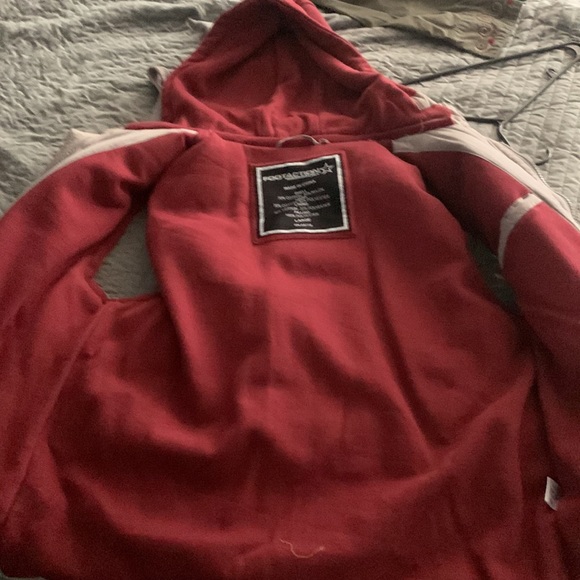 Footaction puff vest/Size Large/LHGT GRY/BUGAND/REMOVABLE HOODIE - Picture 3 of 6